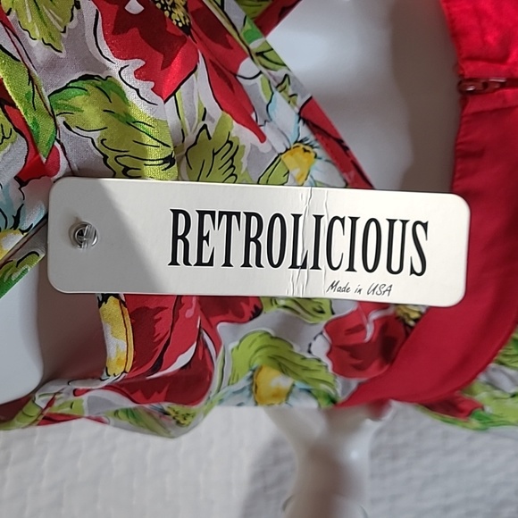 Retrolicious "Poppy" Dress - Picture 3 of 8